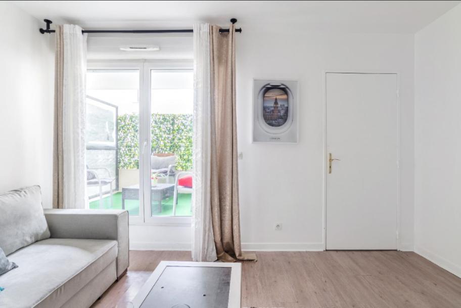Appartement Spacieux Avec Terrasse Pres De Paris Et Du Stade De France Saint-Denis  Eksteriør bilde
